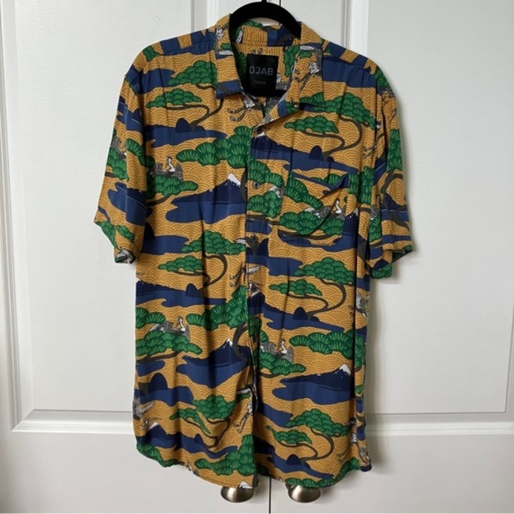 Djab Simons Mens Hawaiian Style Button Down Flowy Shirt